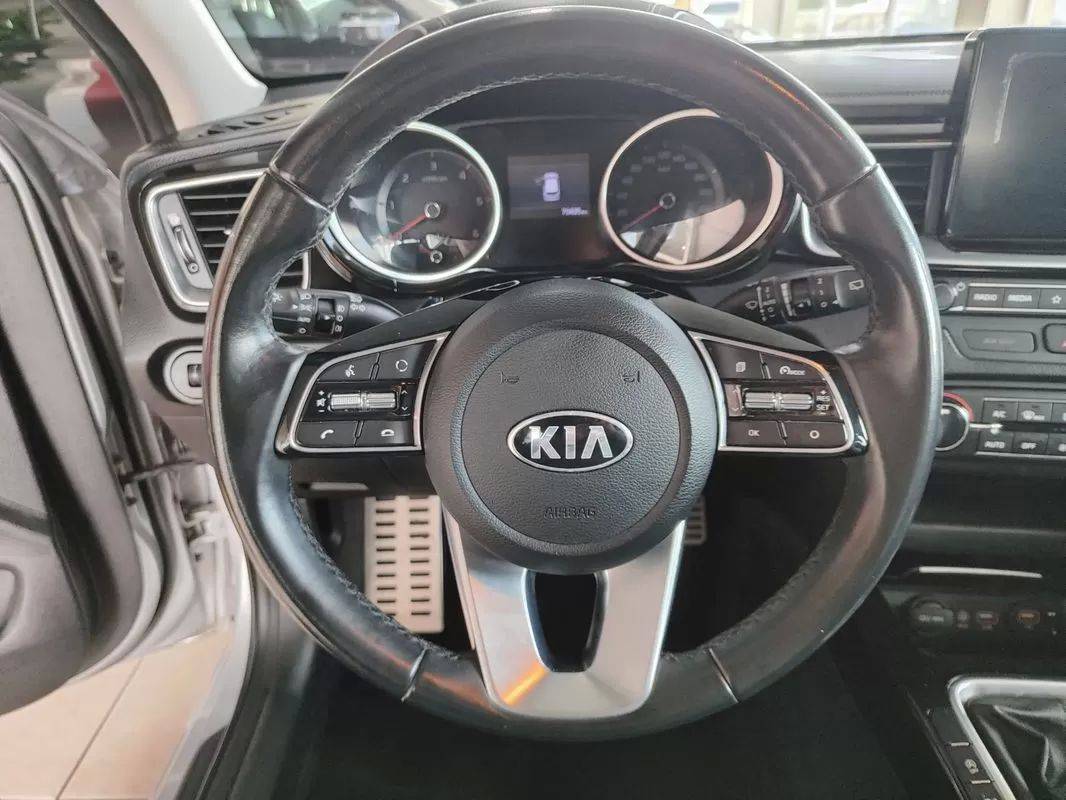 kia-ceed-sw-2019-diesel-1598cc