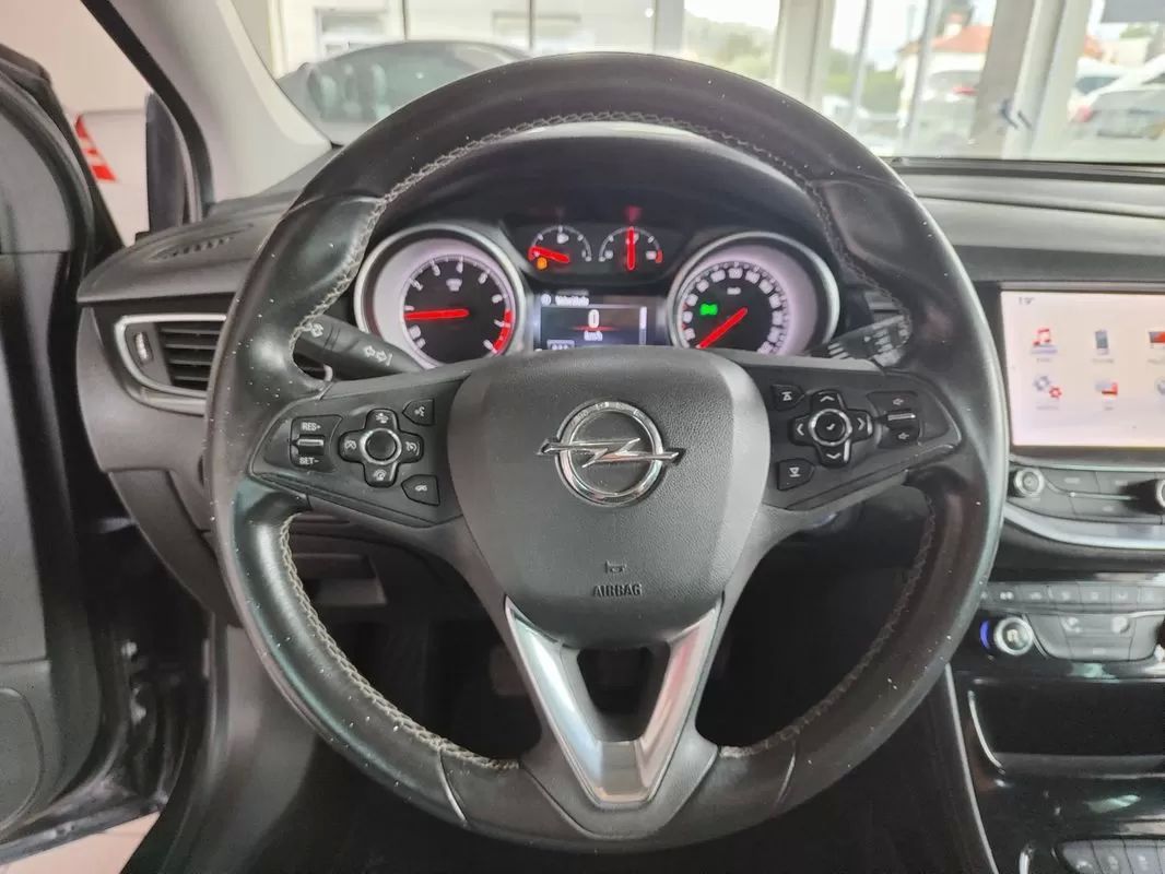 opel-astra-sport-tourer-2016-gasolina-1399cc