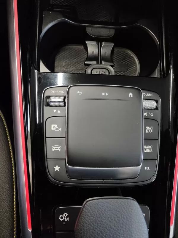 mercedes-benz-gla-2022-gasolina-1991cc
