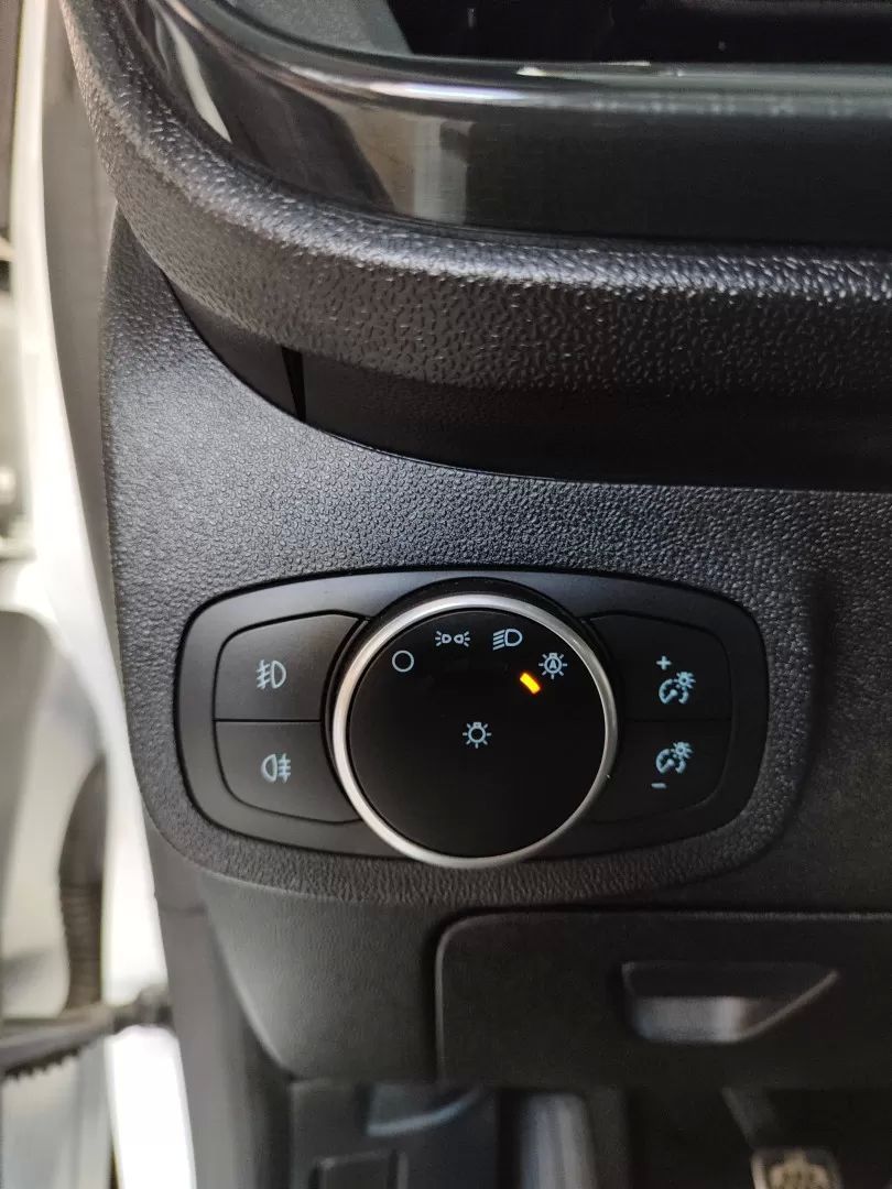 ford-fiesta-2019-gasolina-998cc