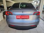 tesla-model-y-2023-eletrico-200cc