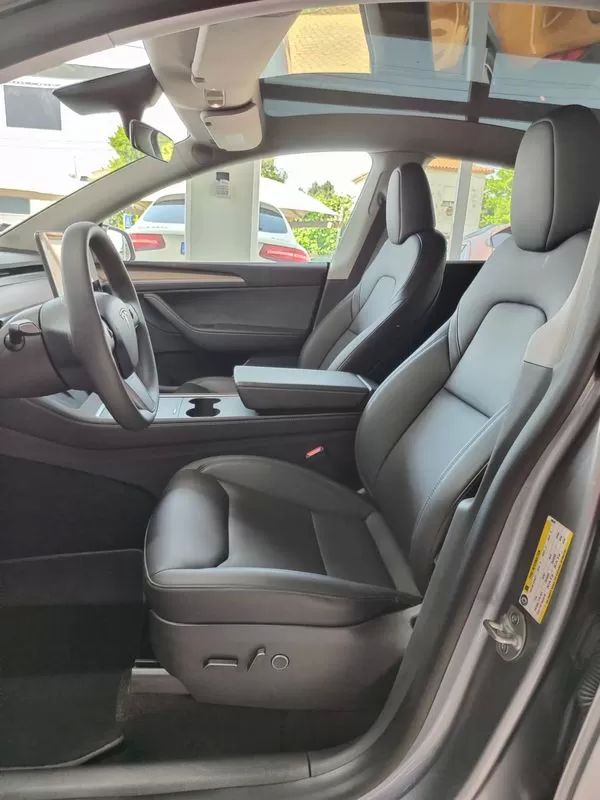 tesla-model-y-2023-eletrico-200cc