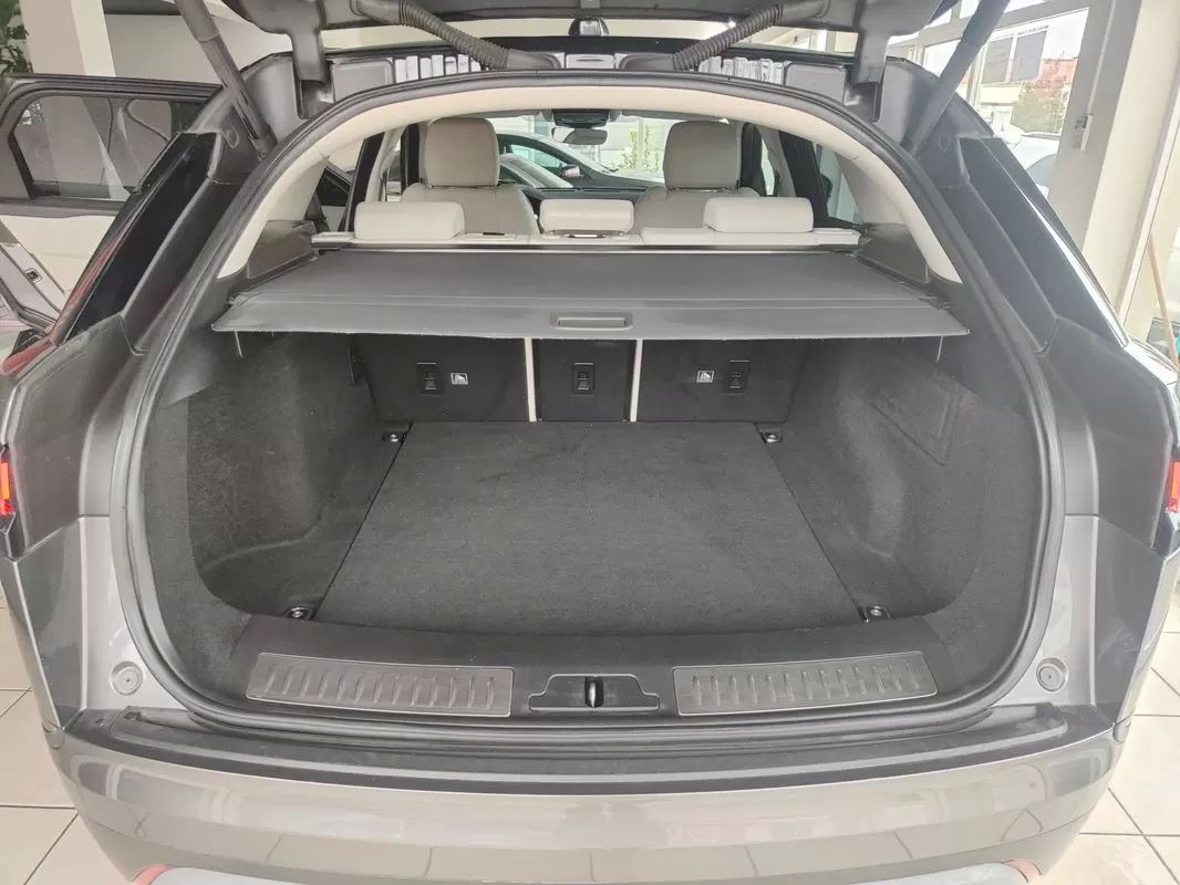 land-rover-range-rover-velar-2018-diesel-1999cc