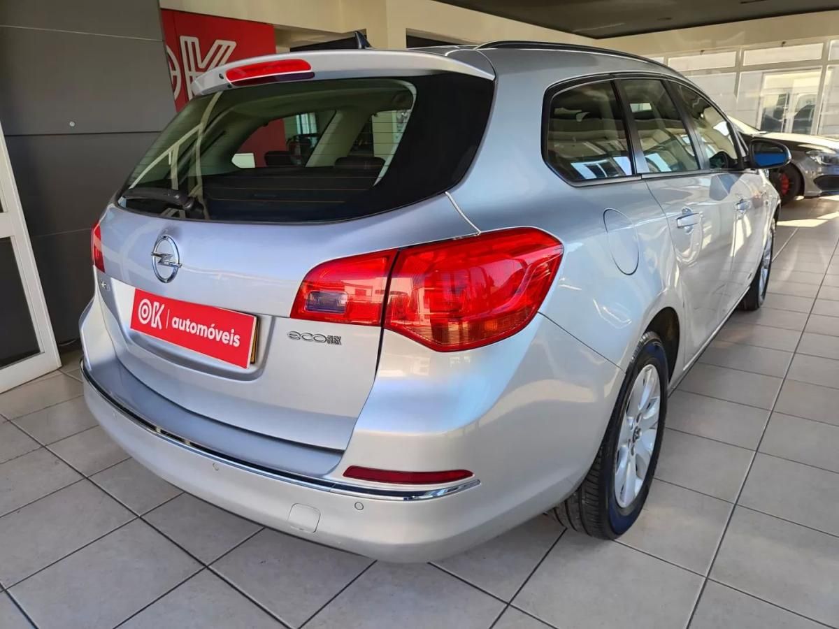 opel-astra-2015-gpl-1364cc