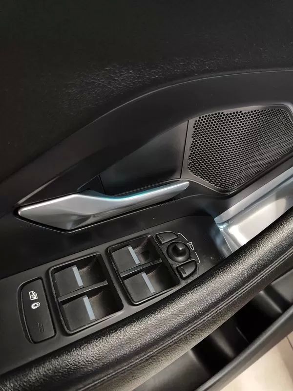 jaguar-e-pace-2020-diesel-1999cc