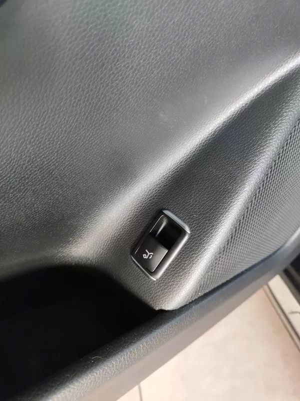 mercedes-benz-gla-2018-diesel-2143cc
