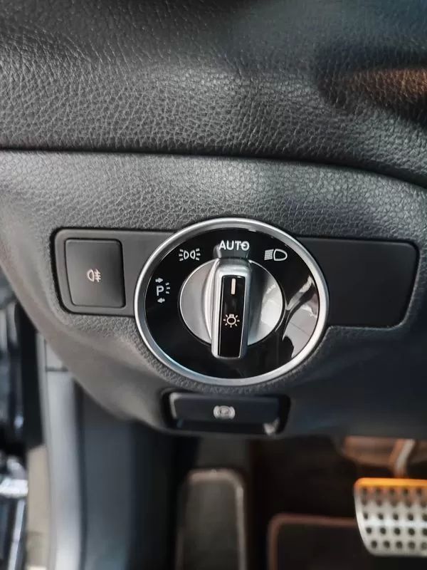 mercedes-benz-gla-2018-diesel-2143cc