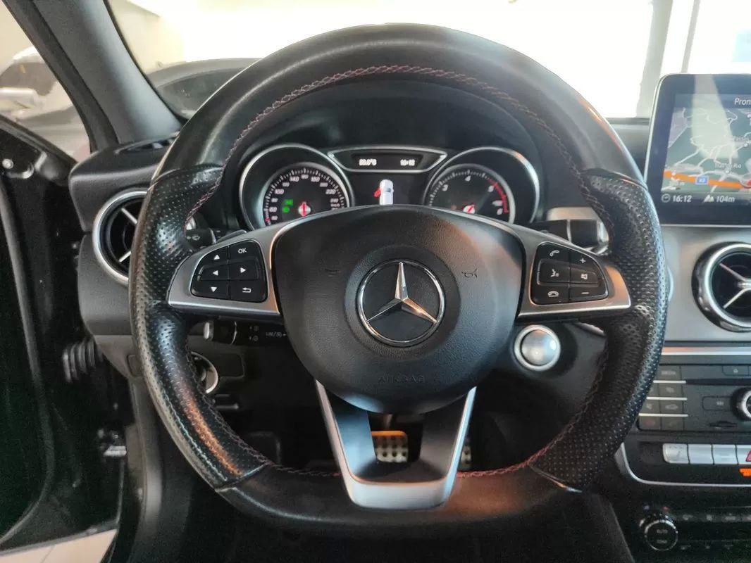 mercedes-benz-gla-2018-diesel-2143cc