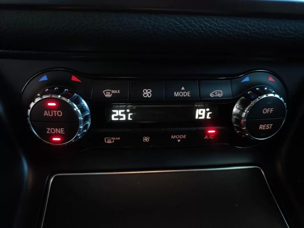 mercedes-benz-gla-2018-diesel-2143cc