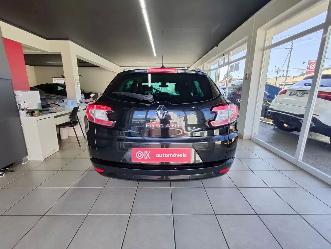 renault-megane-sport-tourer-2009-diesel-1461cc
