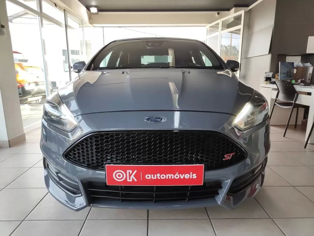 ford-focus-2015-gasolina-1999cc