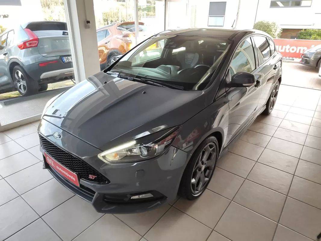 ford-focus-2015-gasolina-1999cc