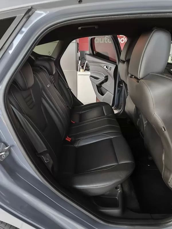 ford-focus-2015-gasolina-1999cc
