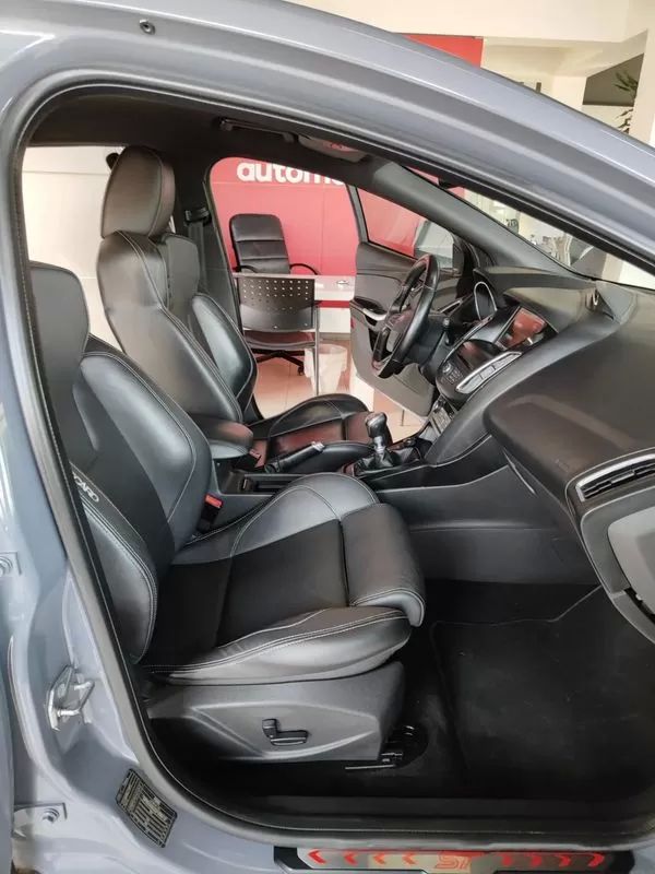 ford-focus-2015-gasolina-1999cc