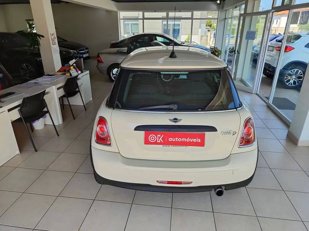 mini-one-d-2011-diesel-1598cc