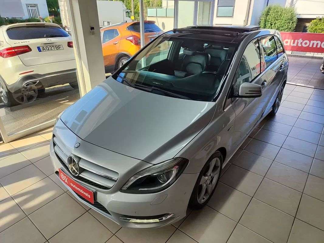 mercedes-benz-classe-b-2012-diesel-1796cc