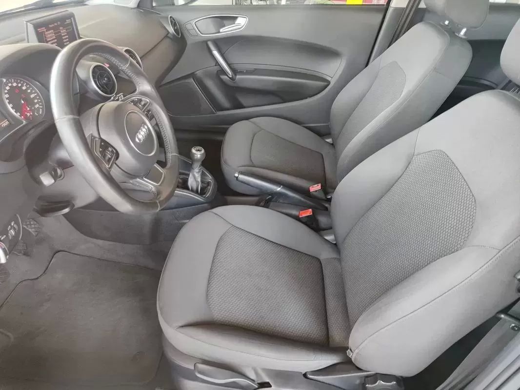 audi-a1-2011-diesel-1598cc