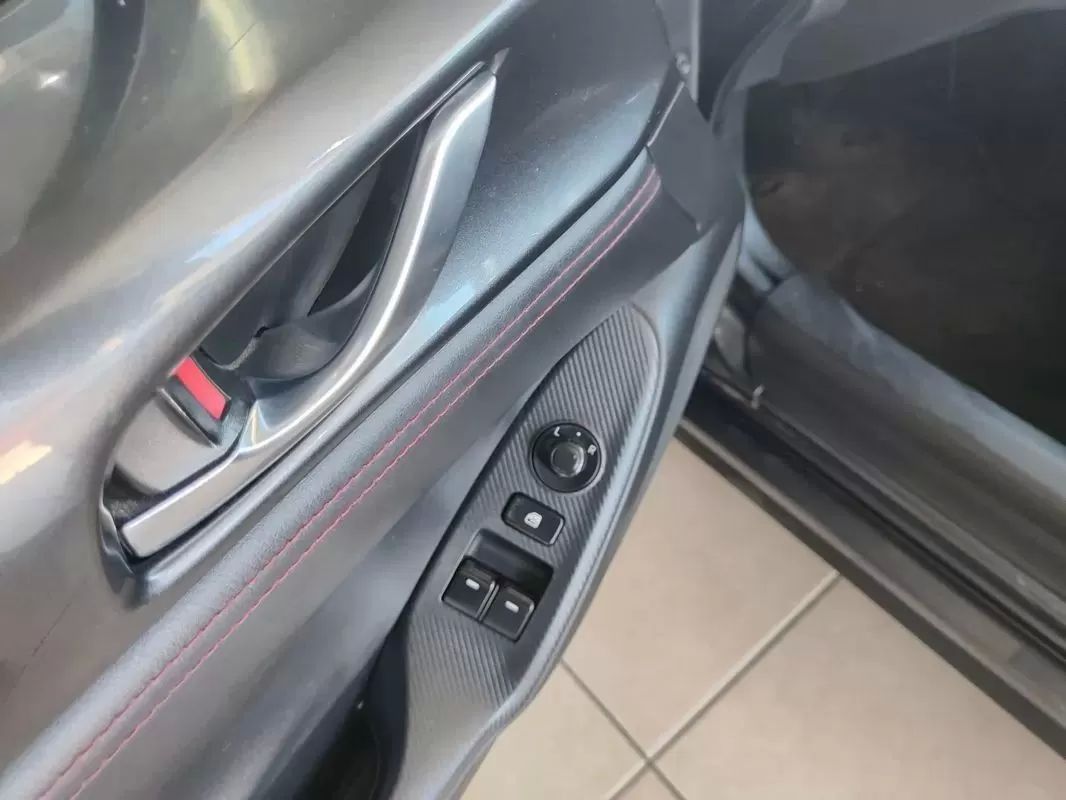 mazda-mx-5-2017-gasolina-1496cc