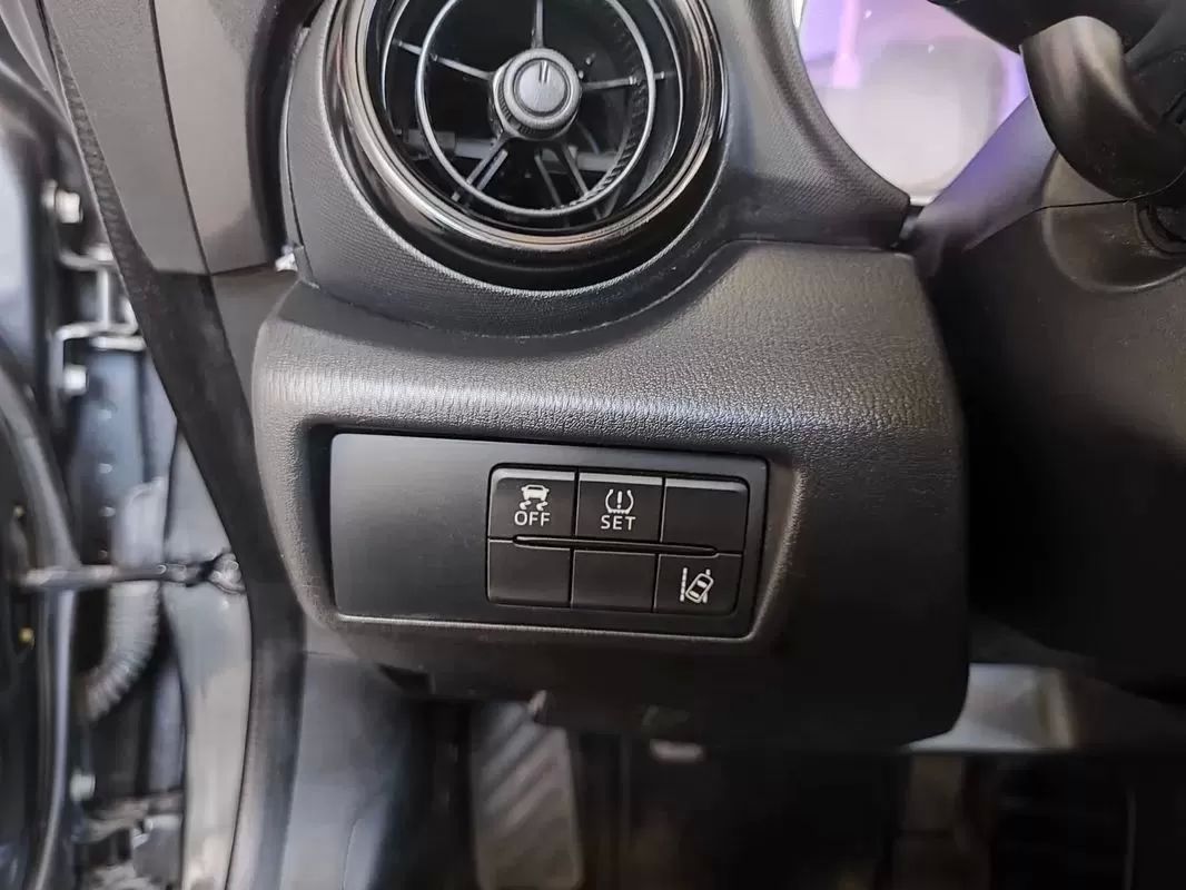mazda-mx-5-2017-gasolina-1496cc