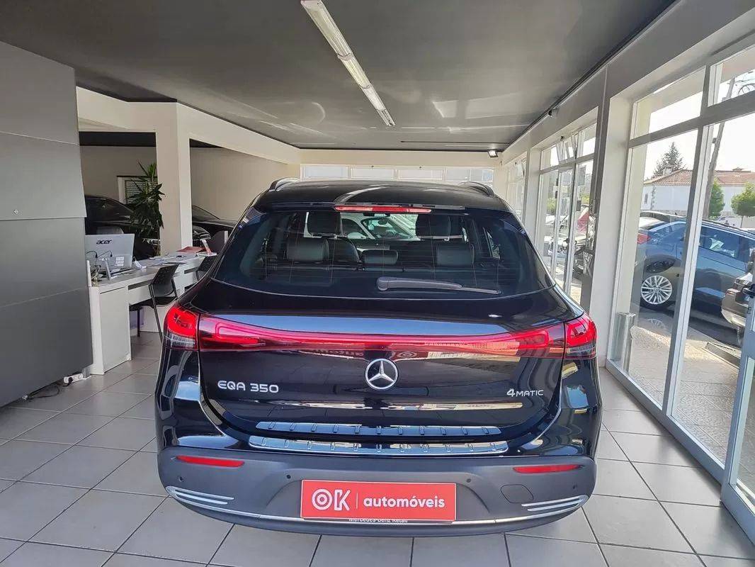 mercedes-benz-eqa-2022-eletrico-200cc