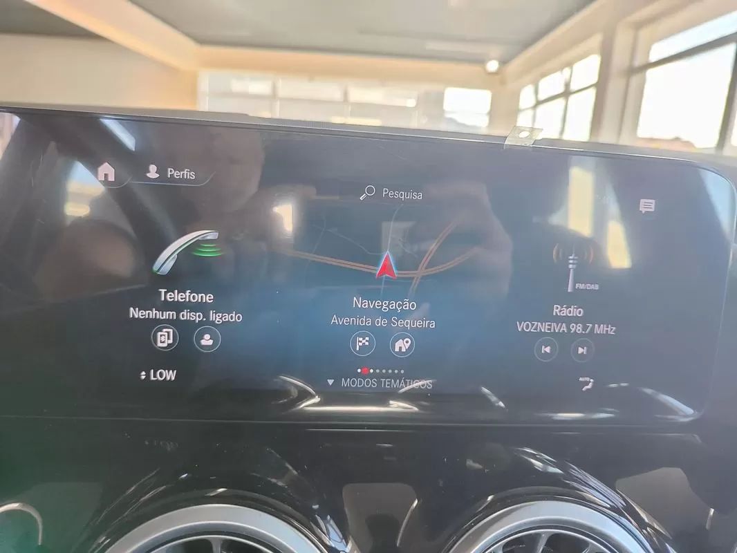 mercedes-benz-eqa-2022-eletrico-200cc