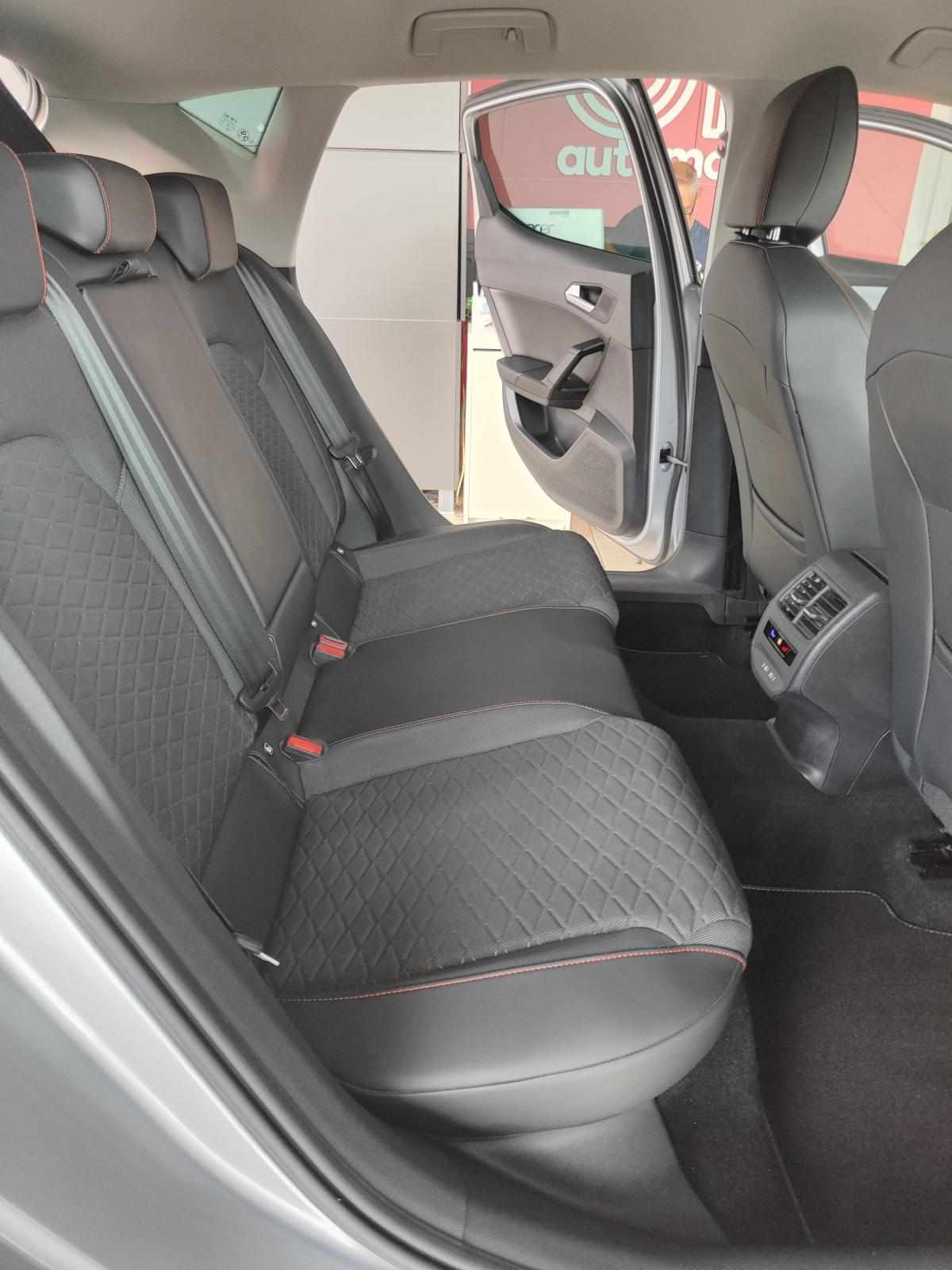 seat-leon-2022-diesel-1968cc