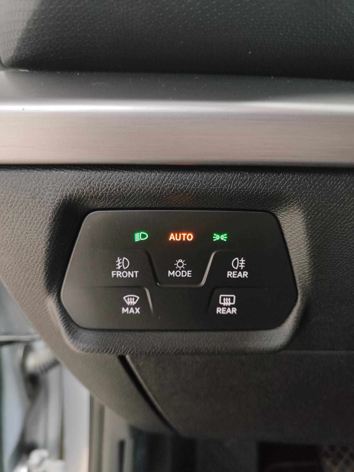 seat-leon-2022-diesel-1968cc