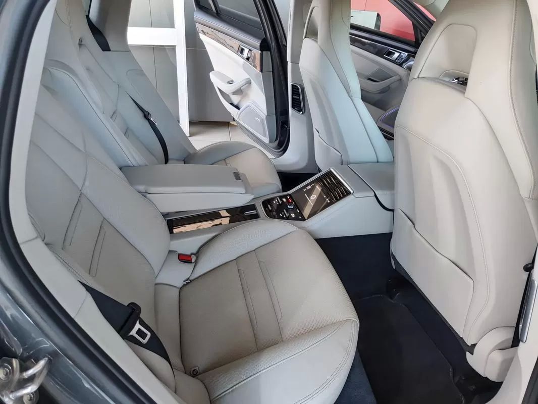 porsche-panamera-2017-hibrido-2894cc