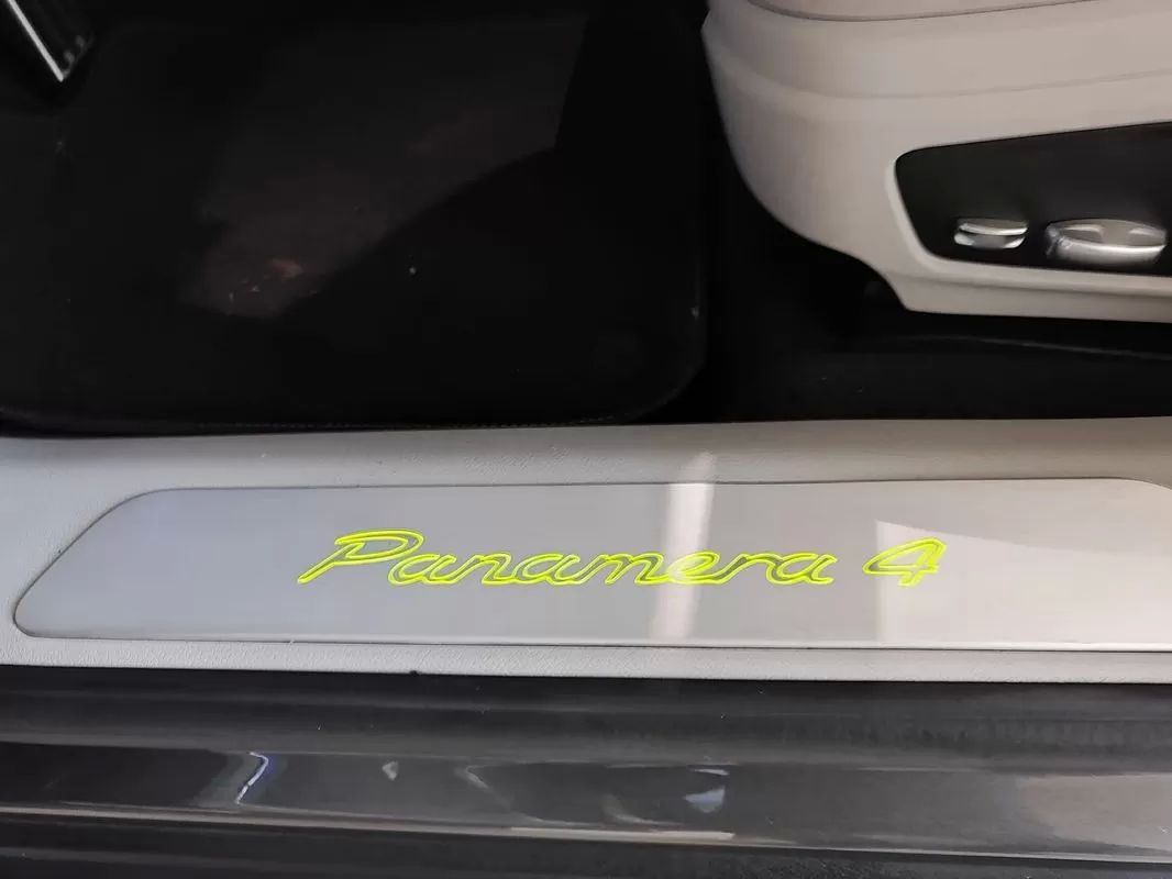 porsche-panamera-2017-hibrido-2894cc