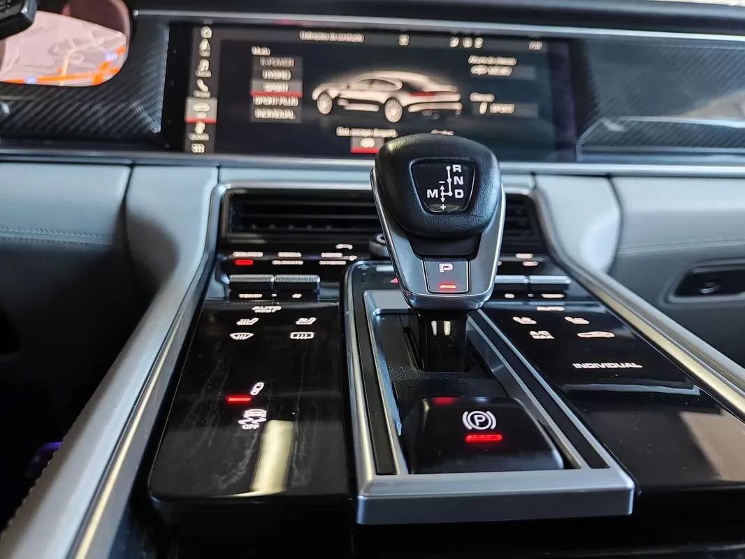 porsche-panamera-2017-hibrido-2894cc