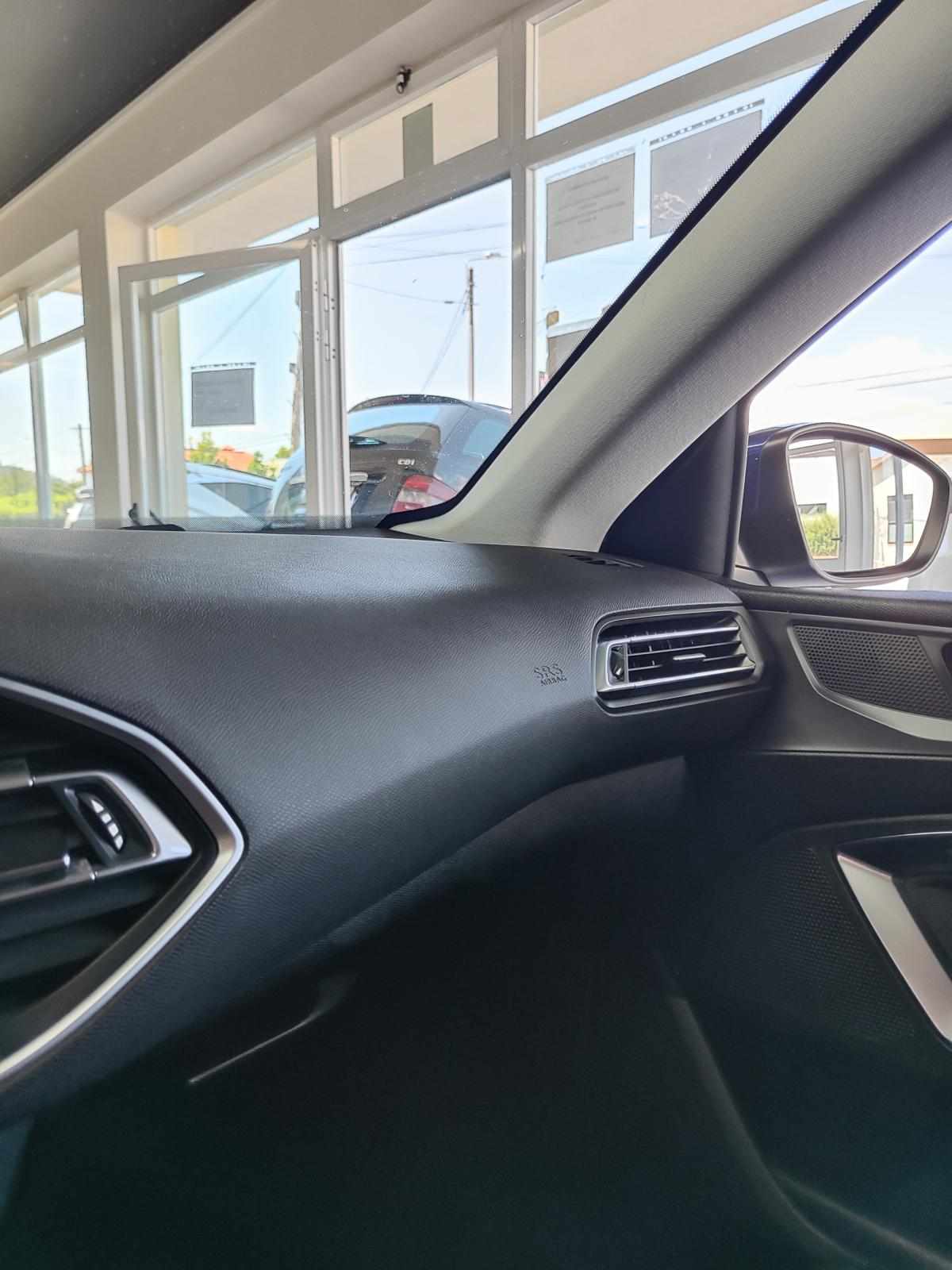 peugeot-308-sw-2018-diesel-1499cc