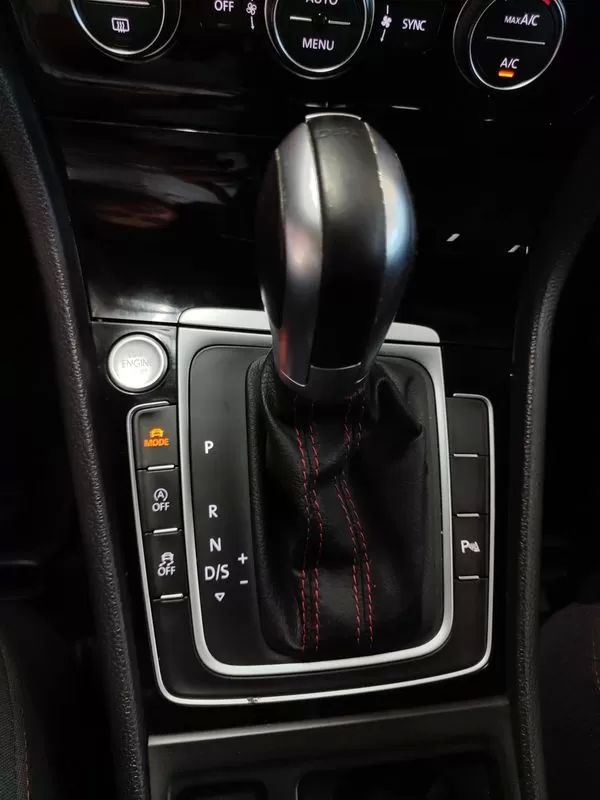 volkswagen-golf-2018-gasolina-1984cc