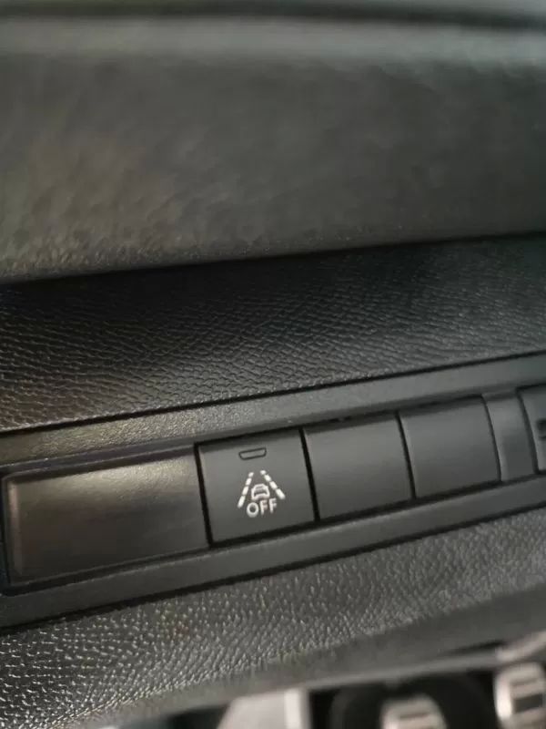 peugeot-3008-2021-diesel-1499cc