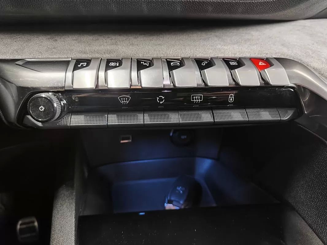 peugeot-3008-2021-diesel-1499cc