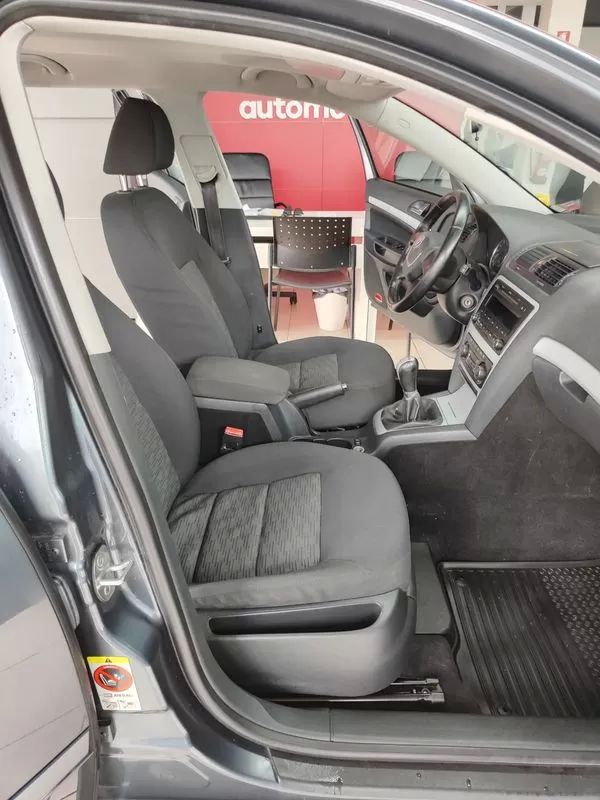 skoda-octavia-break-2010-diesel-1896cc