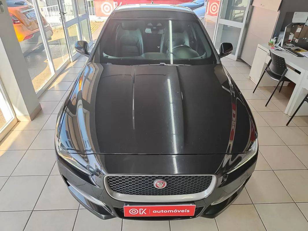 jaguar-xe-2017-diesel-1999cc