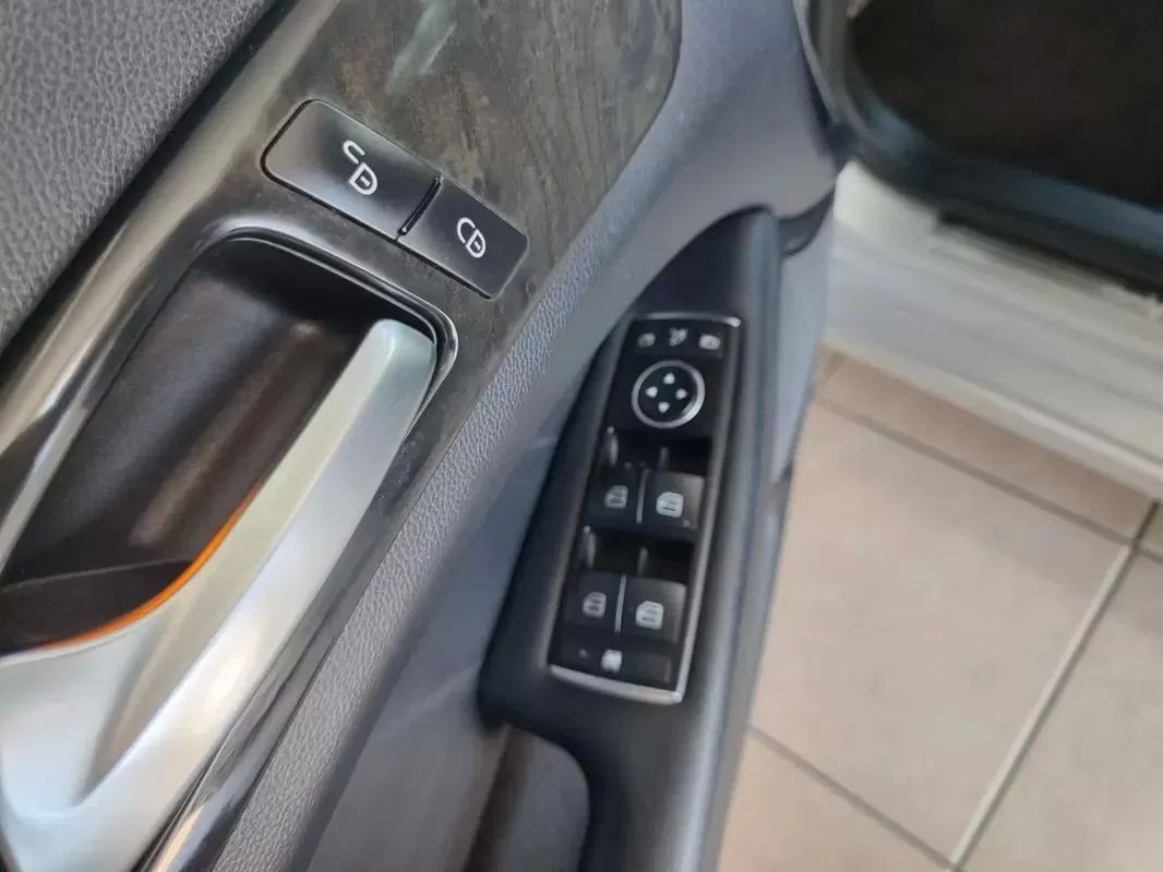 mercedes-benz-cls-2012-diesel-2143cc