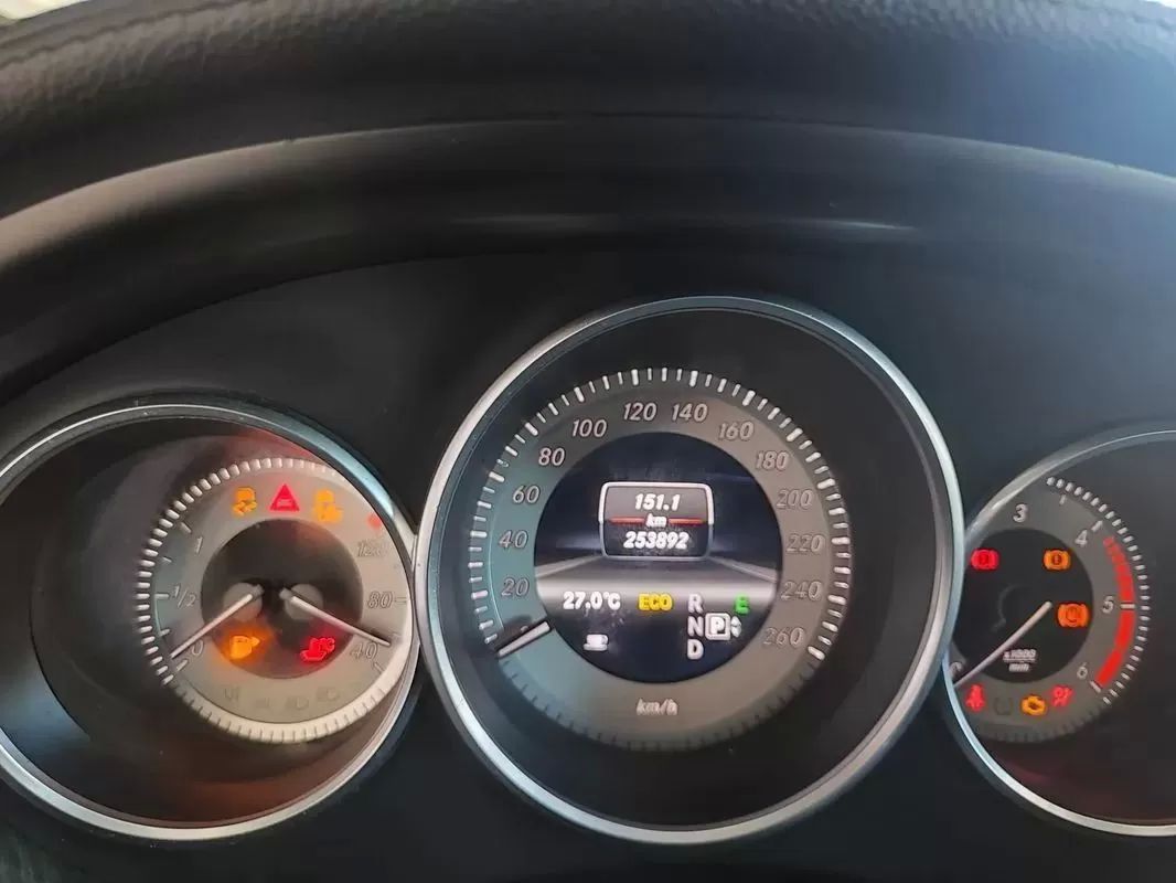 mercedes-benz-cls-2012-diesel-2143cc