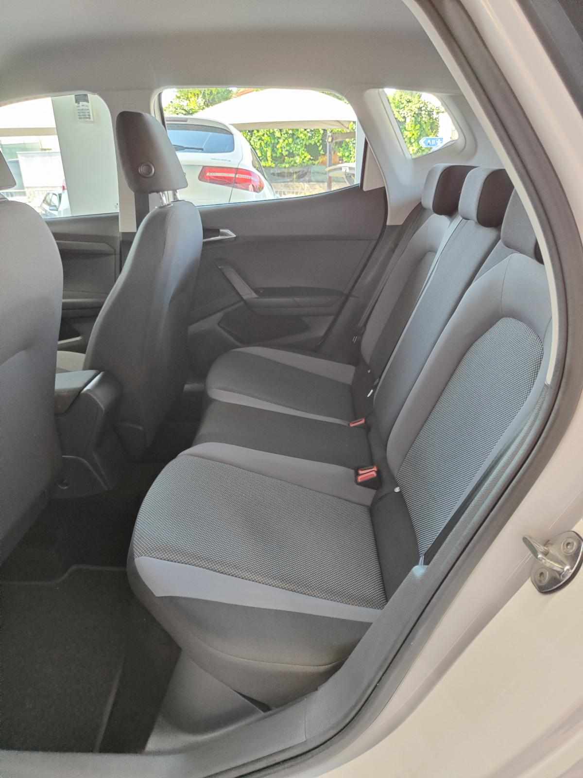 seat-arona-2021-gasolina-999cc