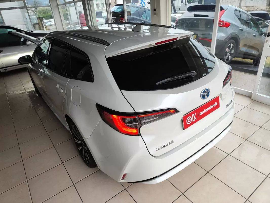 toyota-corolla-sw-2021-hibrido-a-gasolina-1798cc