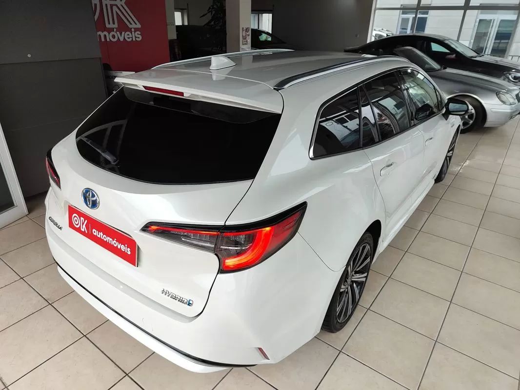 toyota-corolla-sw-2021-hibrido-a-gasolina-1798cc