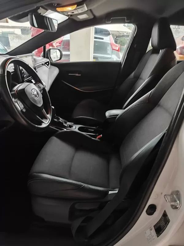 toyota-corolla-sw-2021-hibrido-a-gasolina-1798cc