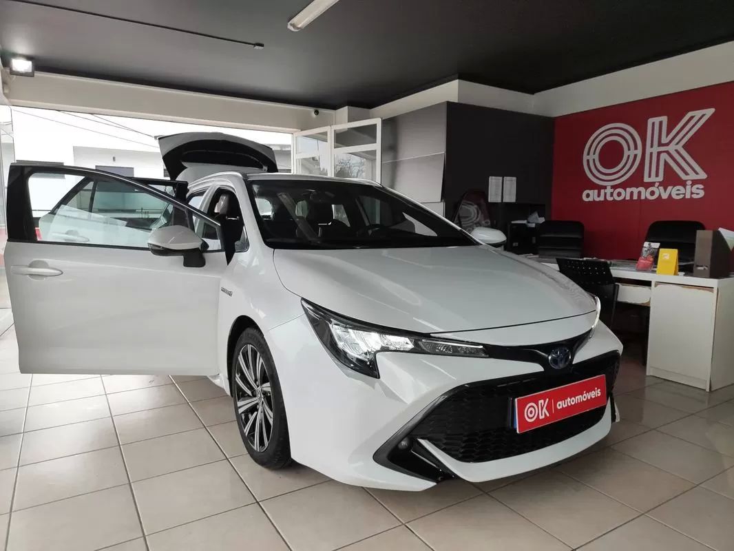 toyota-corolla-sw-2021-hibrido-a-gasolina-1798cc