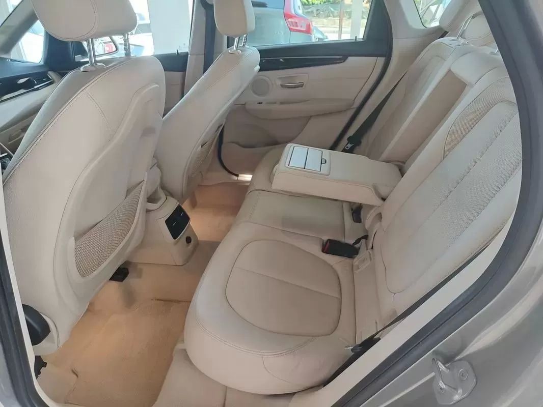 bmw-serie-2-2018-diesel-1496cc