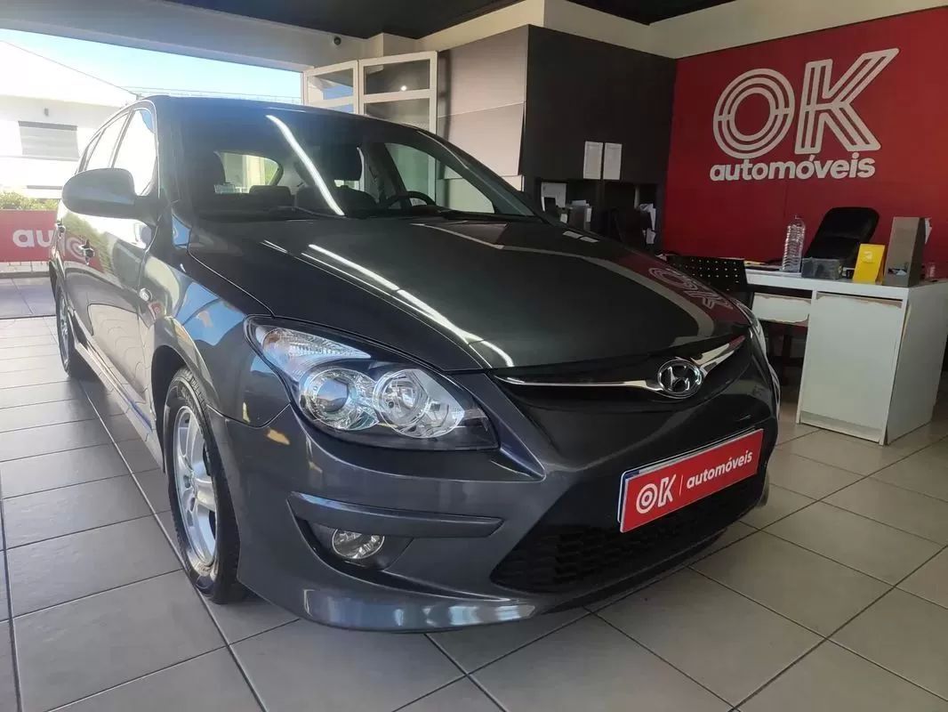 hyundai-i30-2011-diesel-1582cc