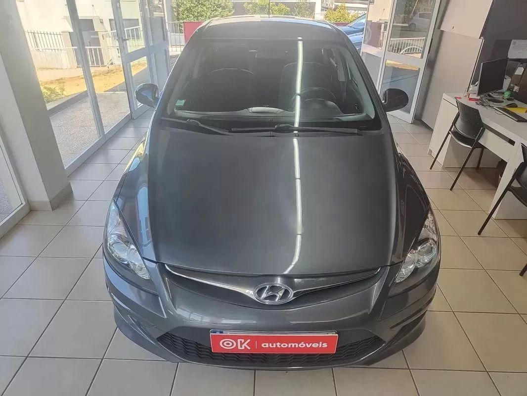 hyundai-i30-2011-diesel-1582cc