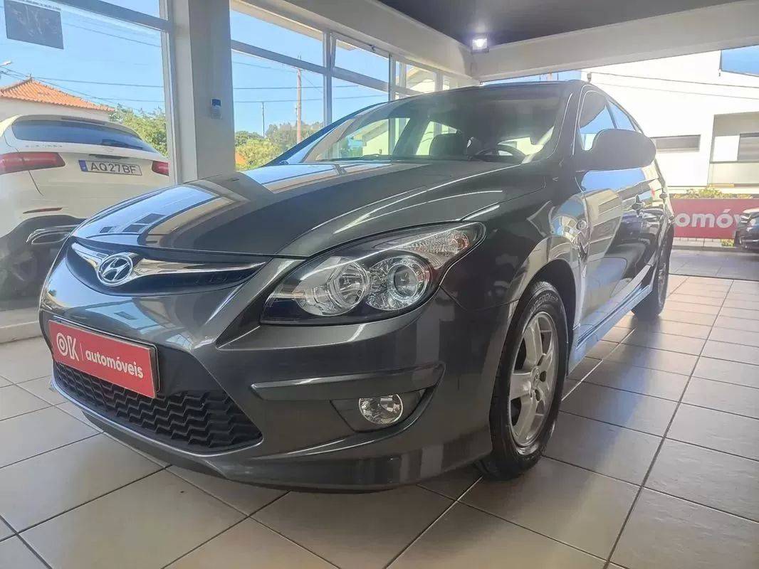 hyundai-i30-2011-diesel-1582cc