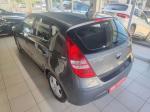 hyundai-i30-2011-diesel-1582cc