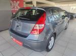 hyundai-i30-2011-diesel-1582cc