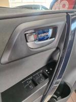 toyota-auris-touring-sports-2018-hibrido-a-gasolina-1798cc